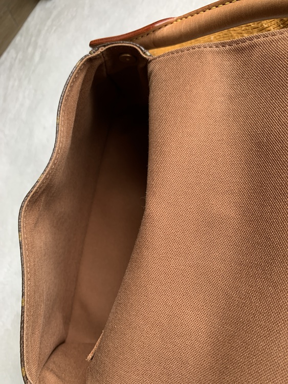 ルーピングミニ（ブランドバッグ）の商品画像 - 査定依頼日：2022年4月2日 - 最高査定価格：55,000円