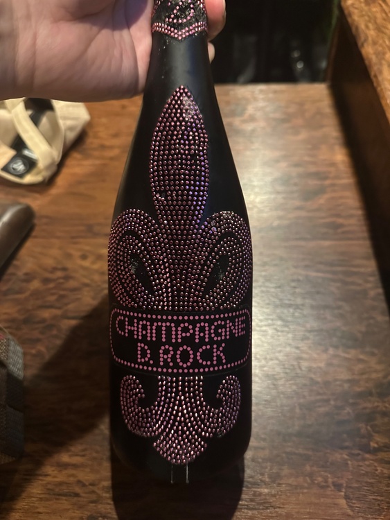 D.ROCK（お酒）の商品画像 - 査定依頼日：2026年5月25日 - 最高査定価格：9,000円