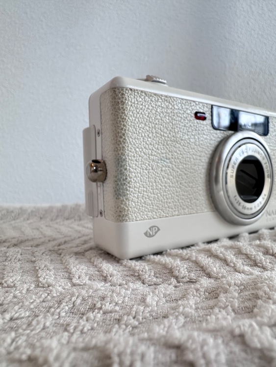 NATURA CLASSICA WHITE（カメラ）の商品画像 - 査定依頼日：2026年3月17日 - 最高査定価格：56,000円