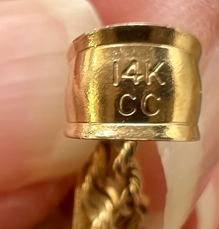 LIBERTY TRADE GOLD コインネックレス　24Kと14K（金・貴金属）の商品画像 - 査定依頼日：2024年3月25日 - 最高査定価格：50,000円