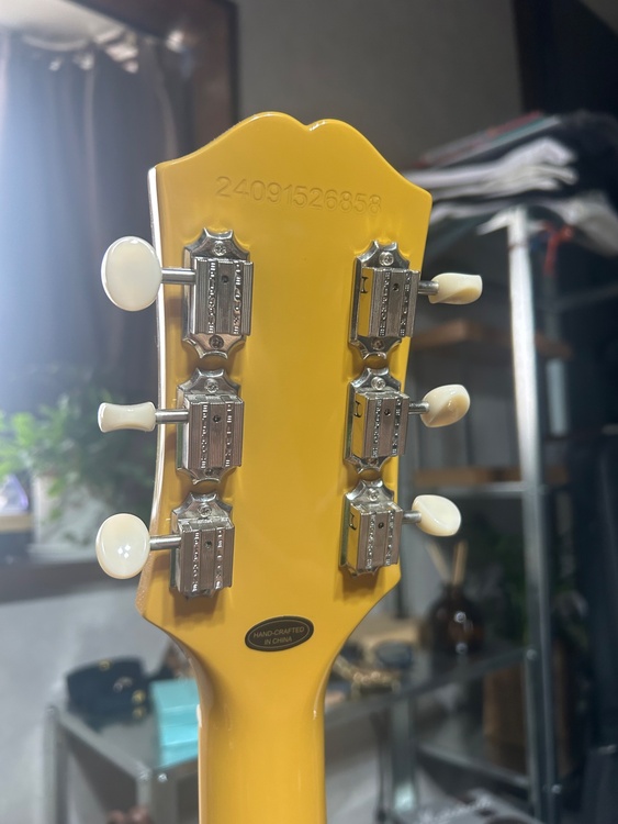 レスポールスペシャル（ピアノ・楽器・PA機材）の商品画像 - 査定依頼日：2026年3月23日 - 最高査定価格：16,000円