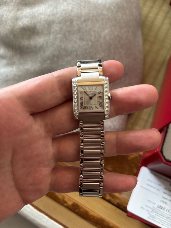 カルティエ タンク w4ta002（高級時計）の商品画像 - 査定依頼日：2025年6月17日 - 最高査定価格：900,000円