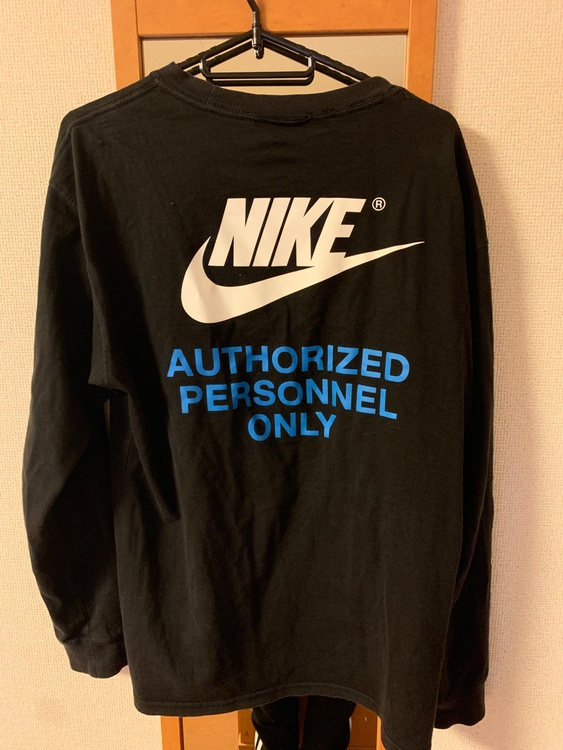 NIKE ロンT（古着・ファッション）の商品画像 - 査定依頼日：2026年1月4日 - 最高査定価格：100,000円