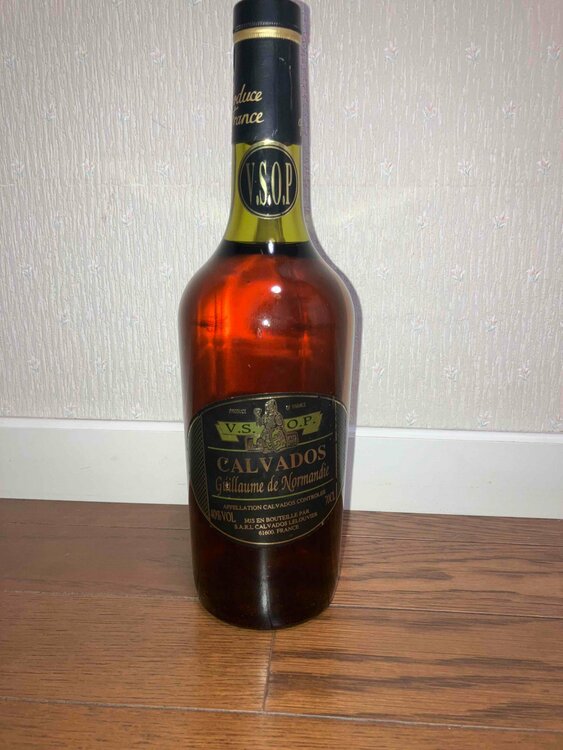 ブランデー カルヴァドス （お酒）の商品画像 - 査定依頼日：2026年4月6日 - 最高査定価格：3,000円