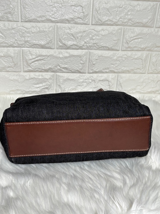 シャネル　デニム  トートバック（ブランドバッグ）の商品画像 - 査定依頼日：2025年10月30日