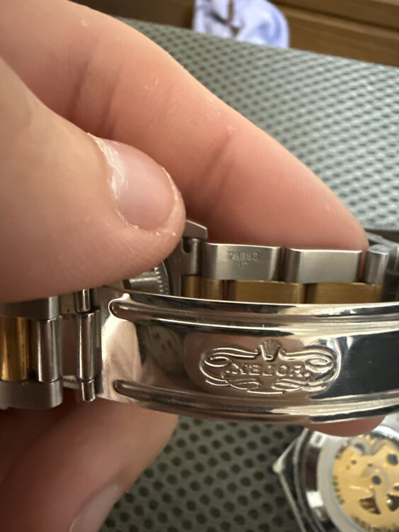 7835317（高級時計）の商品画像 - 査定依頼日：2025年5月18日 - 最高査定価格：500,000円