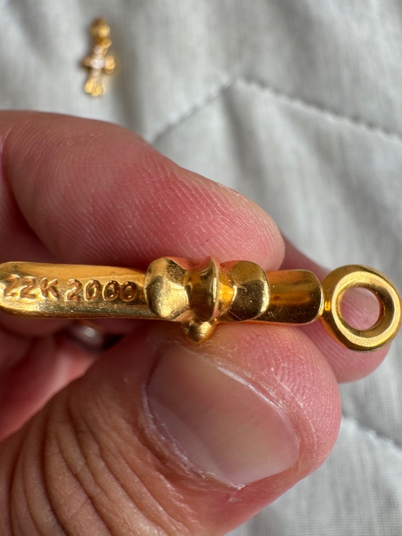 タイニーファット22k クロスチャーム（古着・ファッション）の商品画像 - 査定依頼日：2026年10月8日 - 最高査定価格：1,300,000円