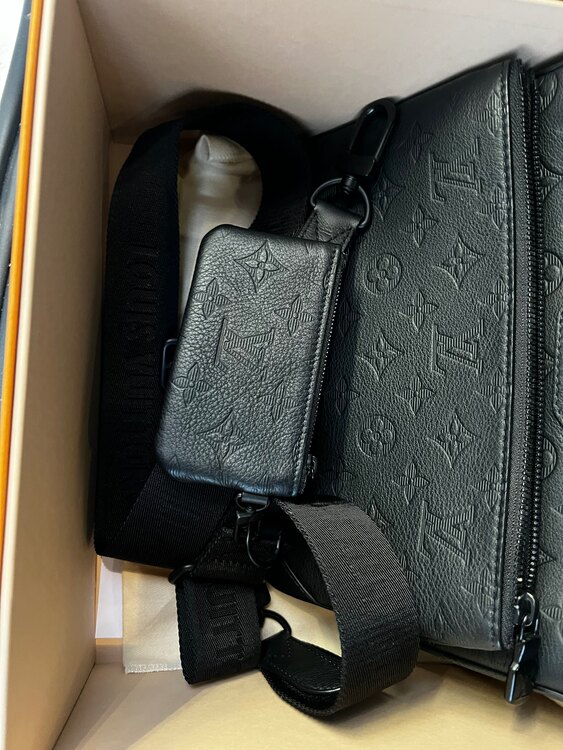 不明（ブランドバッグ）の商品画像 - 査定依頼日：2025年5月2日 - 最高査定価格：280,000円