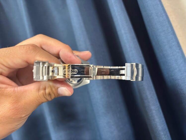 116610LN（高級時計）の商品画像 - 査定依頼日：2025年5月27日 - 最高査定価格：1,580,000円