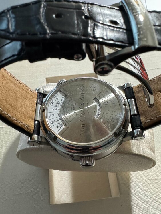 その他 ヴァン クリーフ＆アーペル （高級時計）の商品画像 - 査定依頼日：2026年3月4日 - 最高査定価格：1,050,000円