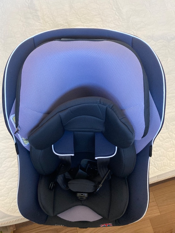 JOIE ISOFIX固定　チャイルドシート　360°（ベビー用品）の商品画像 - 査定依頼日：2026年1月16日 - 最高査定価格：3,000円