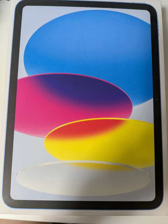 ipad第10世代wifi64G 画面割れあり（PC・タブレット）の商品画像 - 査定依頼日：2025年5月2日 - 最高査定価格：8,000円