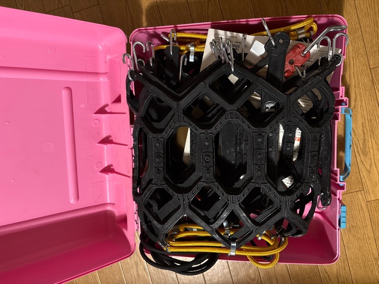 タイヤチェーン（カー用品）の商品画像 - 査定依頼日：2025年11月9日 - 最高査定価格：2,000円