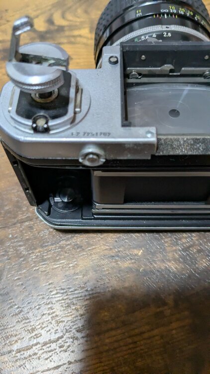 F2（カメラ）の商品画像 - 査定依頼日：2026年3月17日 - 最高査定価格：100,000円