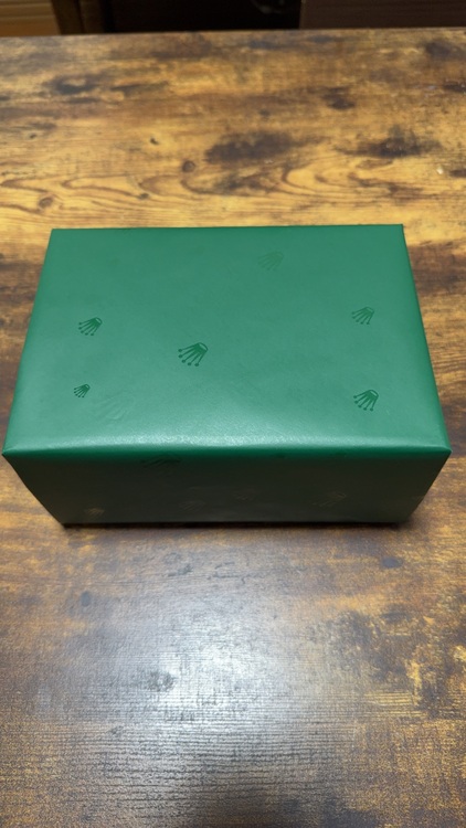 GMT（高級時計）の商品画像 - 査定依頼日：2025年7月1日 - 最高査定価格：2,620,000円