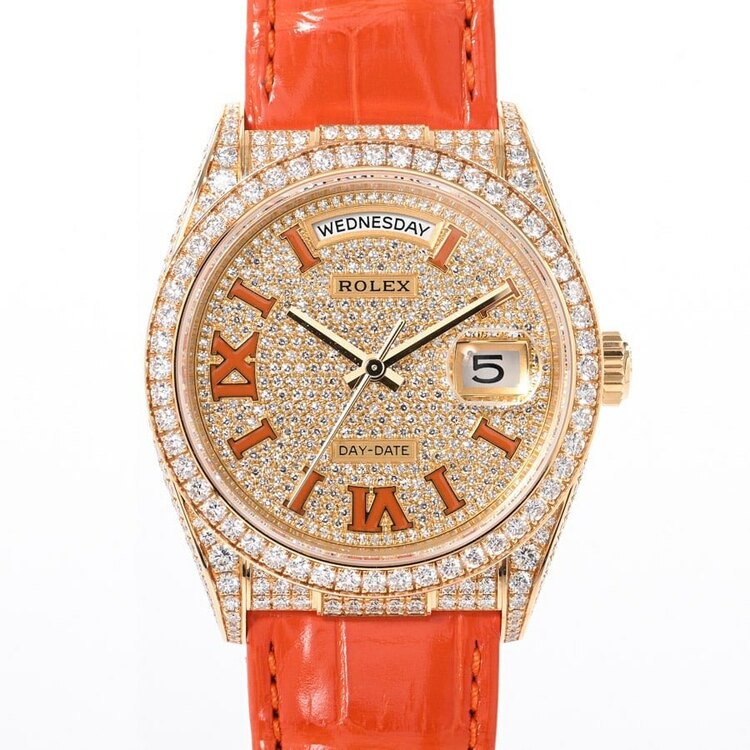 ロレックス デイデイト 128158RB（高級時計）の商品画像 - 査定依頼日：2025年3月10日 - 最高査定価格：8,700,000円