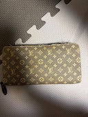 財布（ブランド財布・小物）の商品画像 - 査定依頼日：2025年12月14日 - 最高査定価格：100,000円