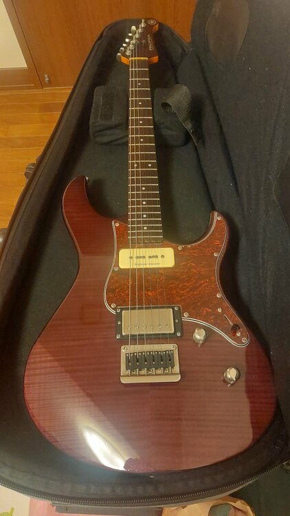 パシフィカ611（ピアノ・楽器・PA機材）の商品画像 - 査定依頼日：2026年4月14日 - 最高査定価格：25,000円