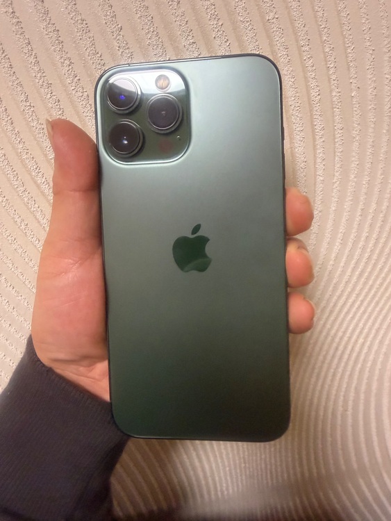 iPhone 13 Pro Max 512GB 楽天モバイル（スマホ）の商品画像 - 査定依頼日：2025年11月29日 - 最高査定価格：81,000円