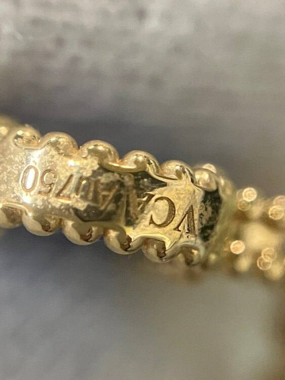 ヴァンクリーフ　20p（宝石）の商品画像 - 査定依頼日：2025年4月4日 - 最高査定価格：1,750,000円