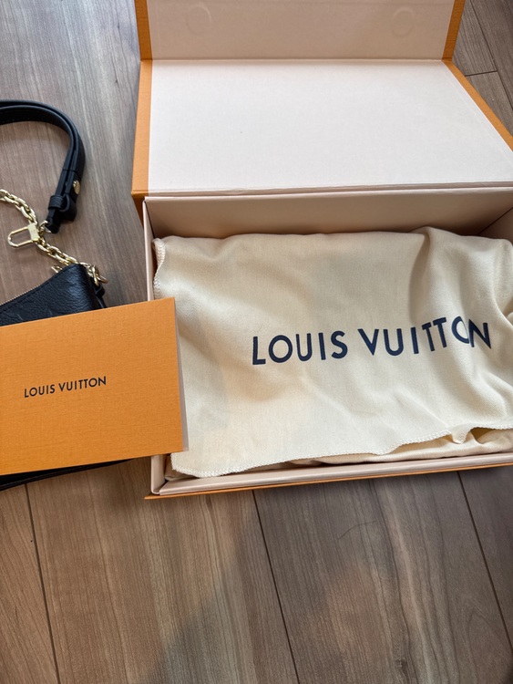 ハンドバッグ（ブランドバッグ）の商品画像 - 査定依頼日：2025年6月25日 - 最高査定価格：250,000円