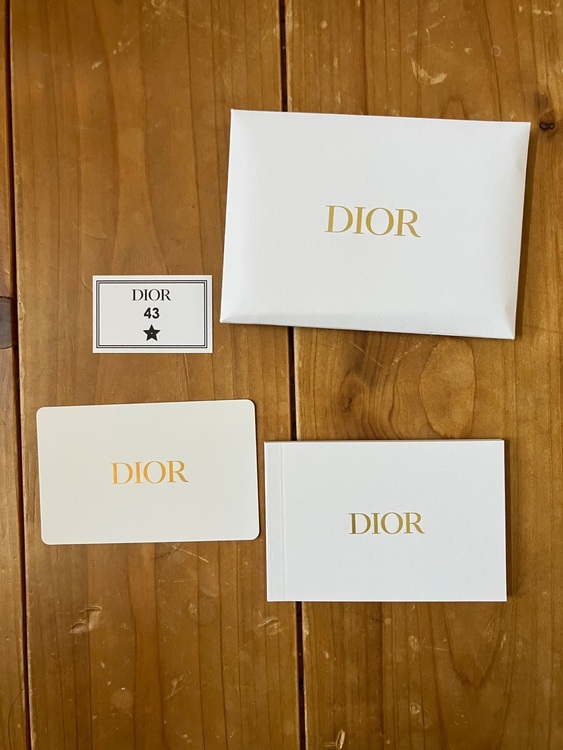 ディオール  （ブランドバッグ）の商品画像 - 査定依頼日：2025年6月5日 - 最高査定価格：300,000円