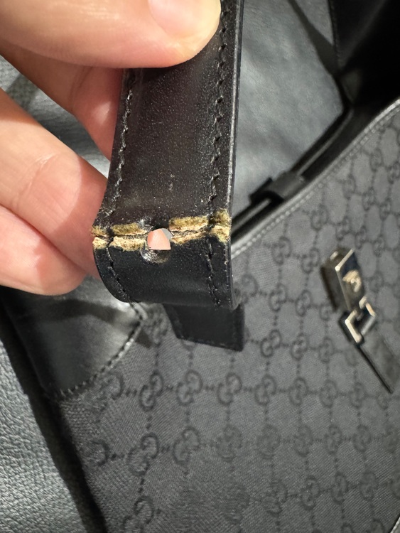 バック（ブランドバッグ）の商品画像 - 査定依頼日：2025年10月14日 - 最高査定価格：10,500円