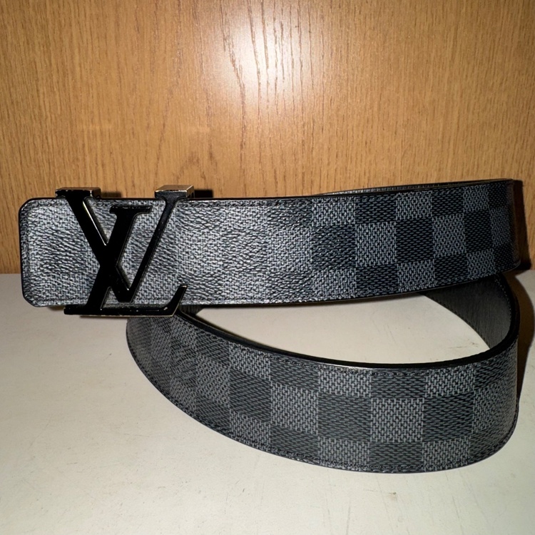 ルイヴィトン ダミエ （ブランドバッグ）の商品画像 - 査定依頼日：2026年2月14日 - 最高査定価格：28,000円