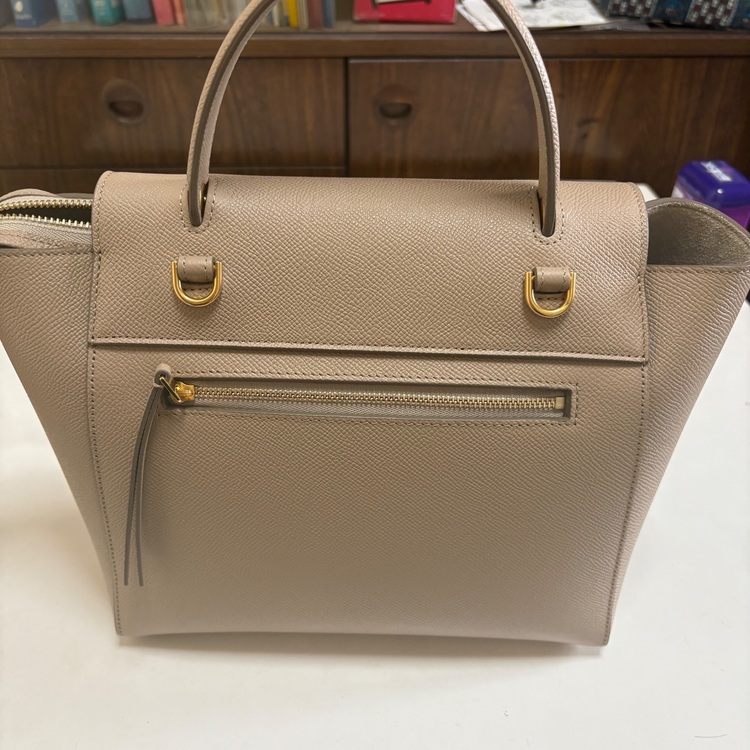 セリーヌ  （ブランドバッグ）の商品画像 - 査定依頼日：2025年7月11日 - 最高査定価格：200,000円