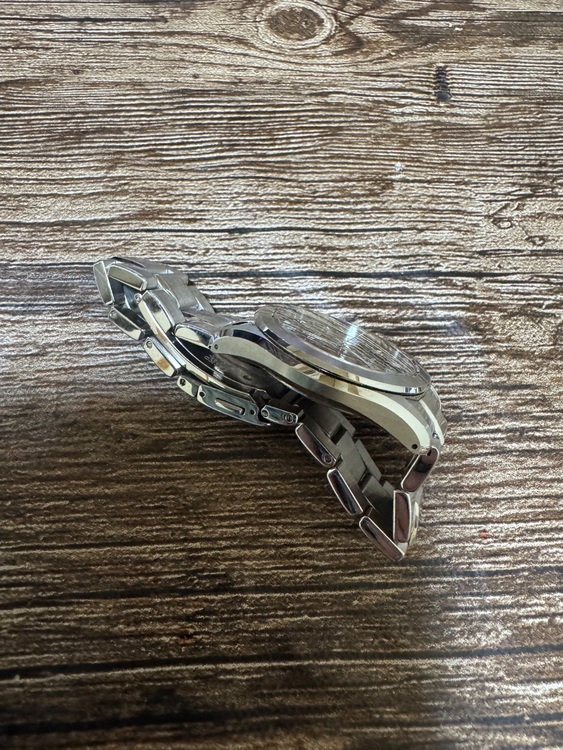 8J56-8020（高級時計）の商品画像 - 査定依頼日：2025年9月2日 - 最高査定価格：85,000円