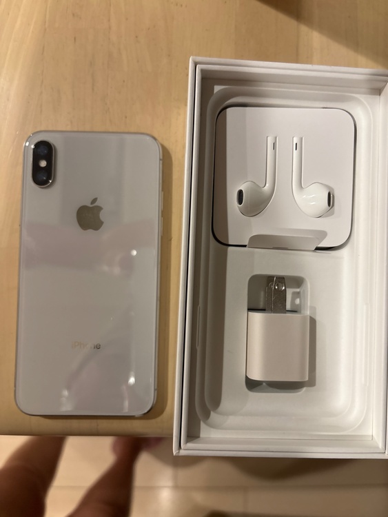 iPhoneX（スマホ）の商品画像 - 査定依頼日：2026年1月15日 - 最高査定価格：9,000円