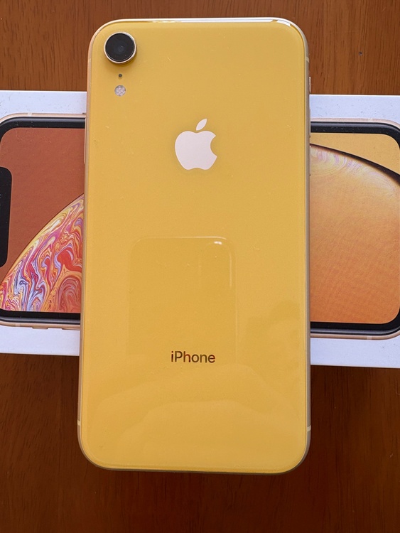 MT082J/A（スマホ）の商品画像 - 査定依頼日：2026年2月22日 - 最高査定価格：12,000円