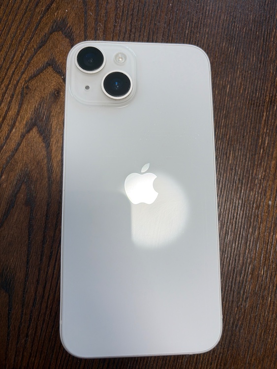 iPhone iPhone 14 128GB SIMフリー（スマホ）の商品画像 - 査定依頼日：2026年8月1日 - 最高査定価格：43,000円