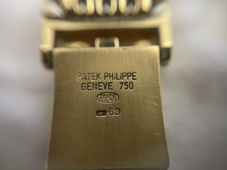 パテックフィリップ カラトラバ 3998 1/J（高級時計）の商品画像 - 査定依頼日：2026年1月13日 - 最高査定価格：3,250,000円