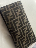 フェンディ  （ブランドバッグ）の商品画像 - 査定依頼日：2025年11月12日 - 最高査定価格：35,000円