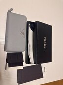 プラダ　長財布（古着・ファッション）の商品画像 - 査定依頼日：2024年3月1日 - 最高査定価格：60,000円