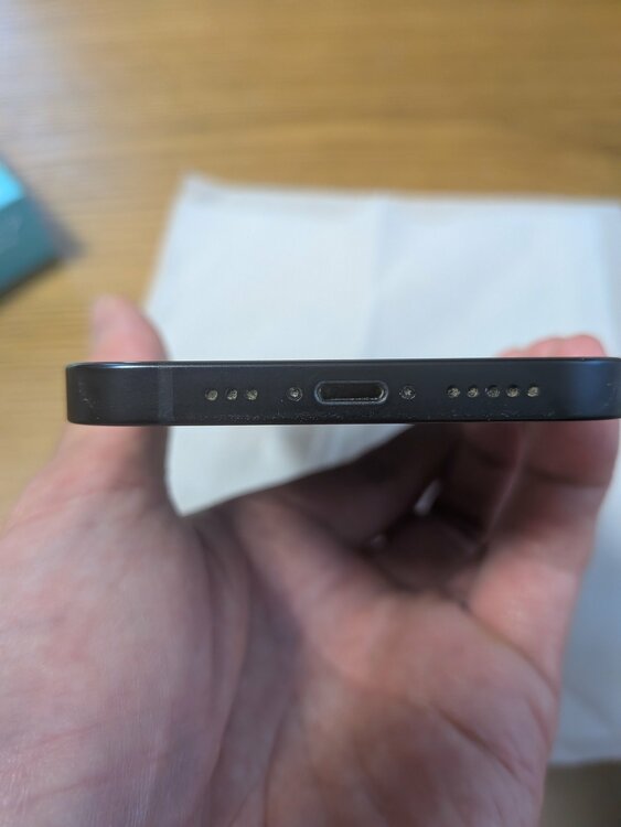 iPhone iPhone 12 64GB SIMフリー（スマホ）の商品画像 - 査定依頼日：2026年7月16日 - 最高査定価格：16,000円