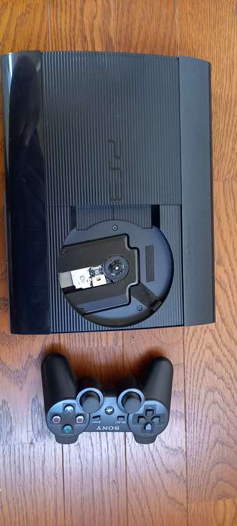 PlayStation 3（ゲーム機本体・ゲームソフト）の商品画像 - 査定依頼日：2023年9月10日 - 最高査定価格：8,000円