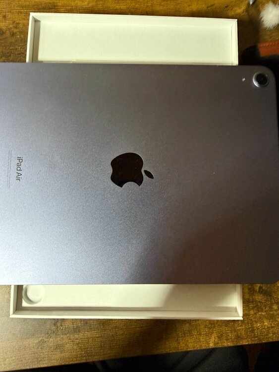 iPad Air 第５世代　128GB（PC・タブレット）の商品画像 - 査定依頼日：2026年3月30日 - 最高査定価格：29,000円