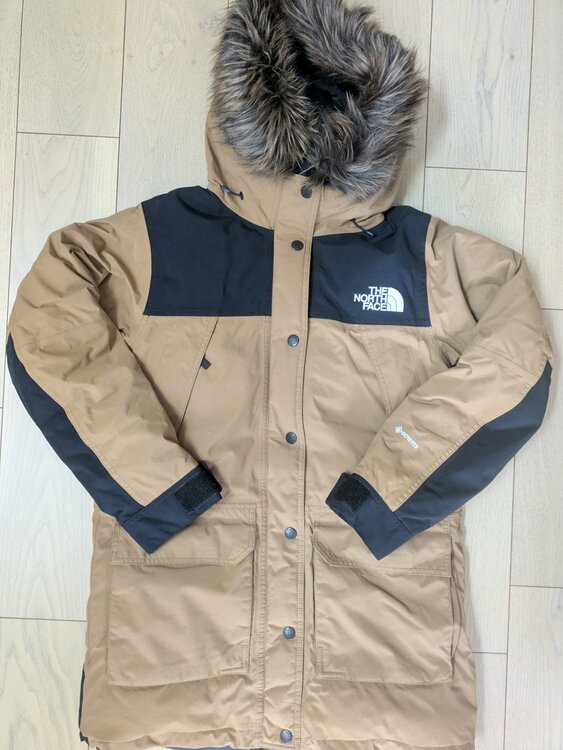 THE NORTH FACE ゴアテックスダウン　品番NDW1935（古着・ファッション）の商品画像 - 査定依頼日：2026年4月3日 - 最高査定価格：14,000円