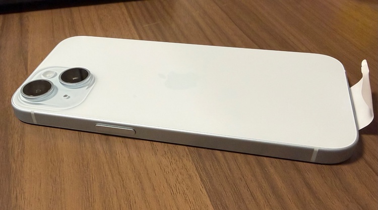 iPhone15 256GB ブルー（スマホ）の商品画像 - 査定依頼日：2026年9月7日 - 最高査定価格：75,000円