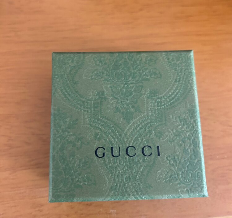 グッチ スクエアネックレス（金・貴金属）の商品画像 - 査定依頼日：2024年11月13日 - 最高査定価格：3,000円