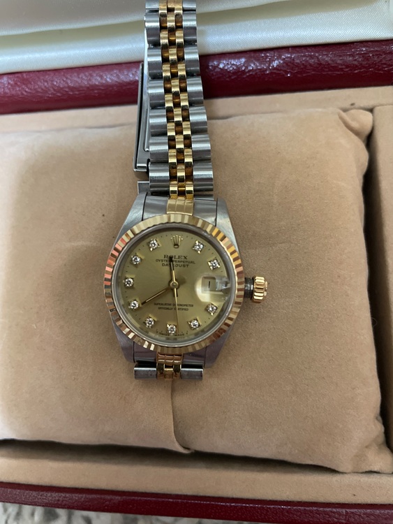 ロレックス デイトジャスト デ126333G（高級時計）の商品画像 - 査定依頼日：2025年8月26日 - 最高査定価格：1,950,000円