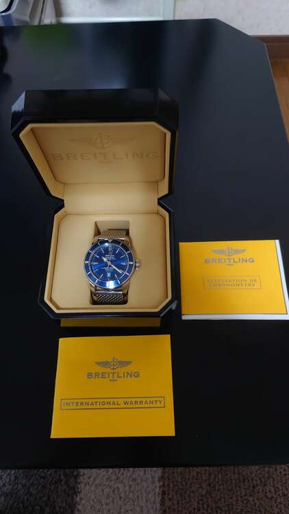 ブライトリング スーパーオーシャン A172C34OCA（高級時計）の商品画像 - 査定依頼日：2025年4月3日 - 最高査定価格：380,000円