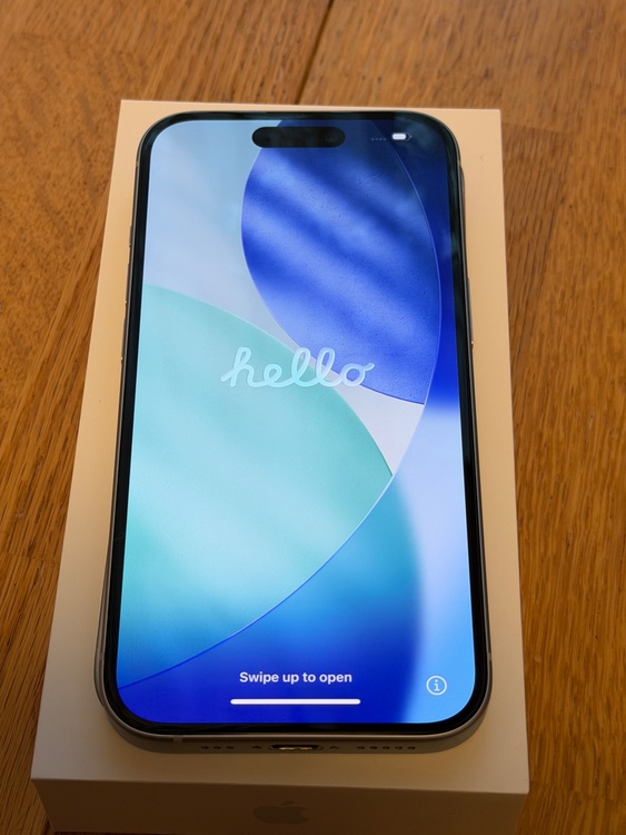 iPhone 15 128GB docomo（スマホ）の商品画像 - 査定依頼日：2026年3月31日 - 最高査定価格：66,000円