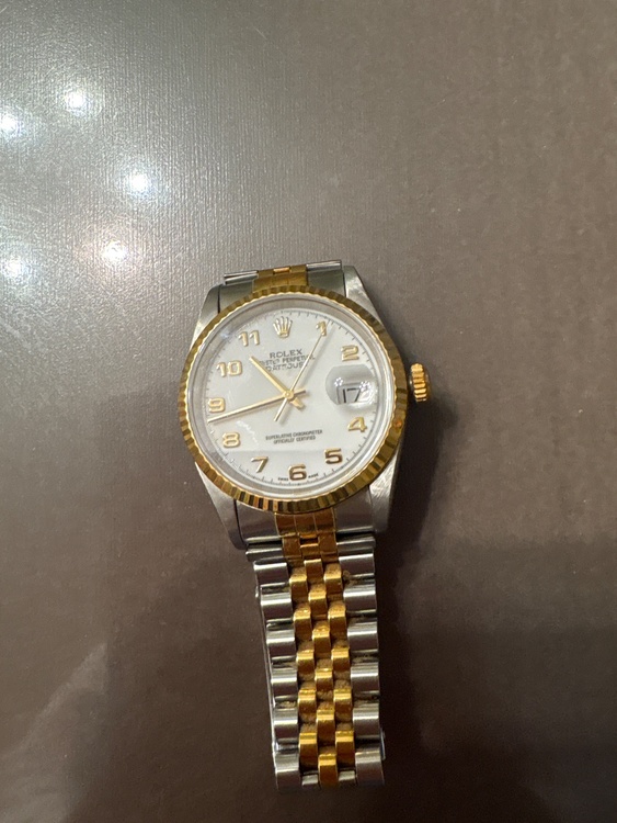 ロレックス パーペチュアルデイト （高級時計）の商品画像 - 査定依頼日：2026年4月3日 - 最高査定価格：1,120,000円