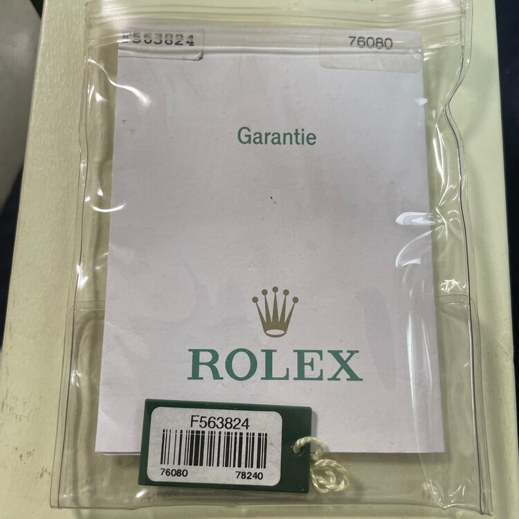 ロレックスオイスターパーペチュアル（高級時計）の商品画像 - 査定依頼日：2025年5月9日 - 最高査定価格：370,000円