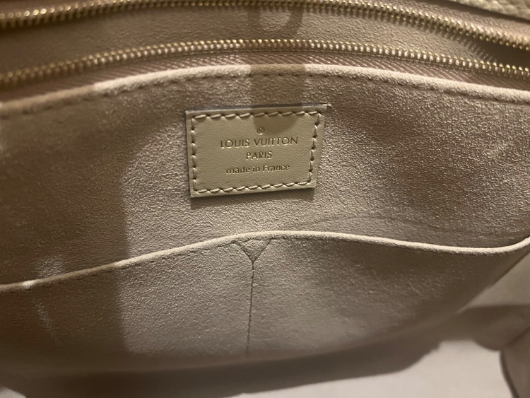 ルイヴィトン ルイヴィトン(その他) （ブランドバッグ）の商品画像 - 査定依頼日：2025年10月24日 - 最高査定価格：290,000円