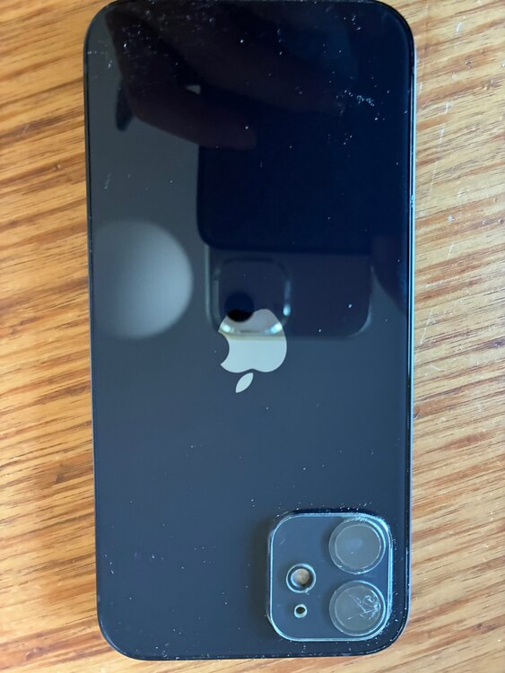 iphone12（スマホ）の商品画像 - 査定依頼日：2025年3月17日 - 最高査定価格：32,000円