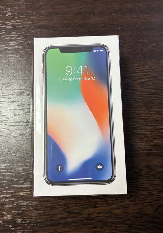 iPhone（スマホ）の商品画像 - 査定依頼日：2025年4月3日 - 最高査定価格：13,000円